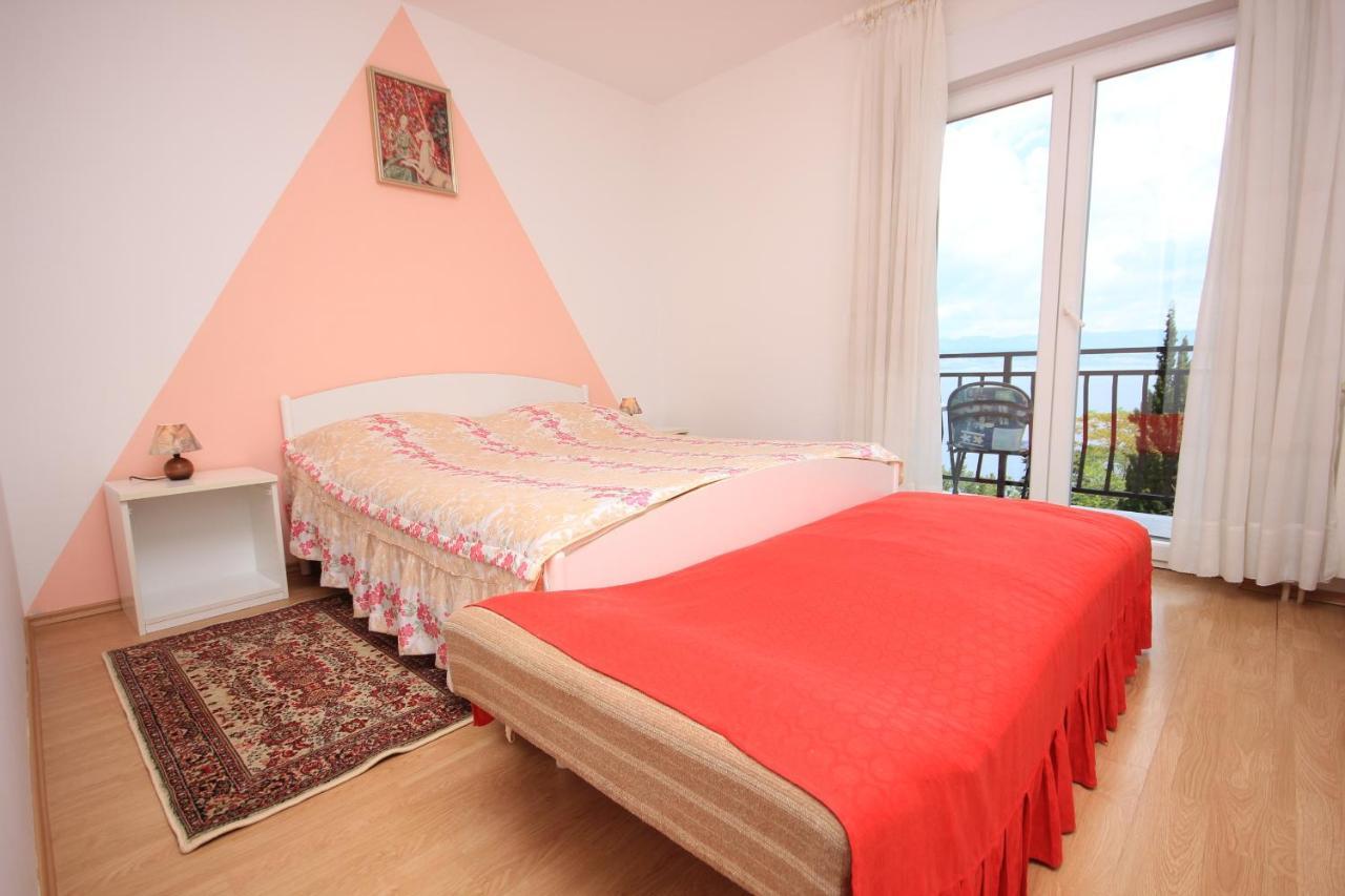 Apartments And Rooms By The Sea Medveja, Opatija - 2305 Ловран Экстерьер фото
